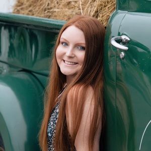 Meet your Posher, Lauren